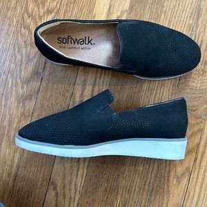 SoftWalk Whistle Black Perforated loafers women’s  size 7.5